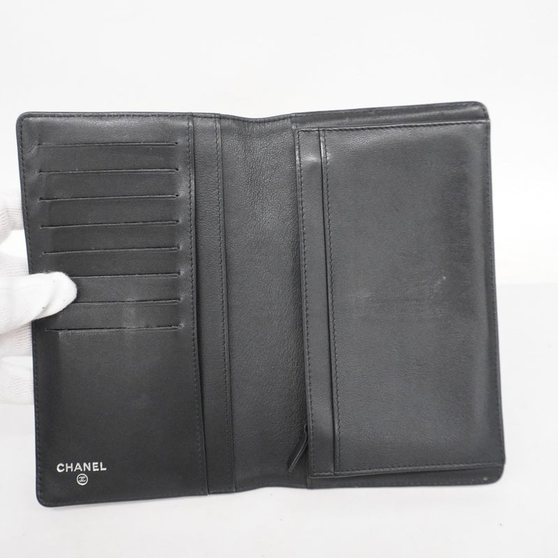 【5he4571】シャネル 長財布 キャビアスキン ブラック シルバー金具【中古】レディース