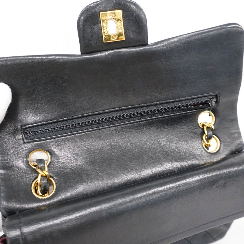 【5he4582】シャネル ショルダーバッグ マトラッセ Wフラップ Wチェーン ラムスキン ブラック ゴールド金具【中古】レディース