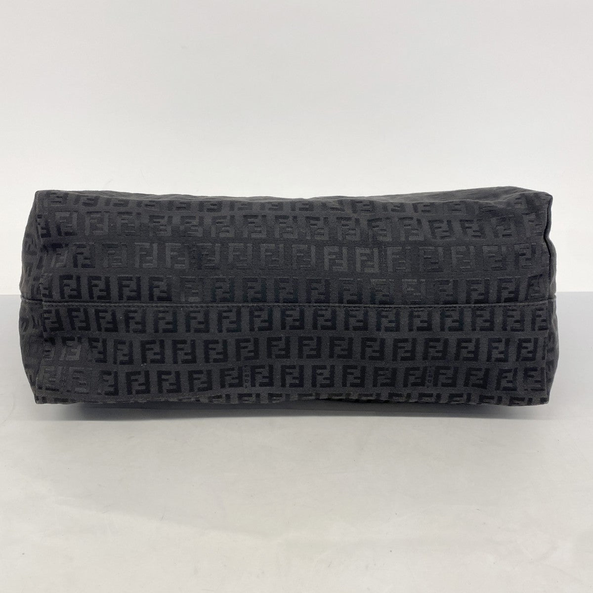 【5he4606-h】フェンディ トートバッグ ズッキーノ ナイロンキャンバス ブラック シルバー金具【中古】レディース