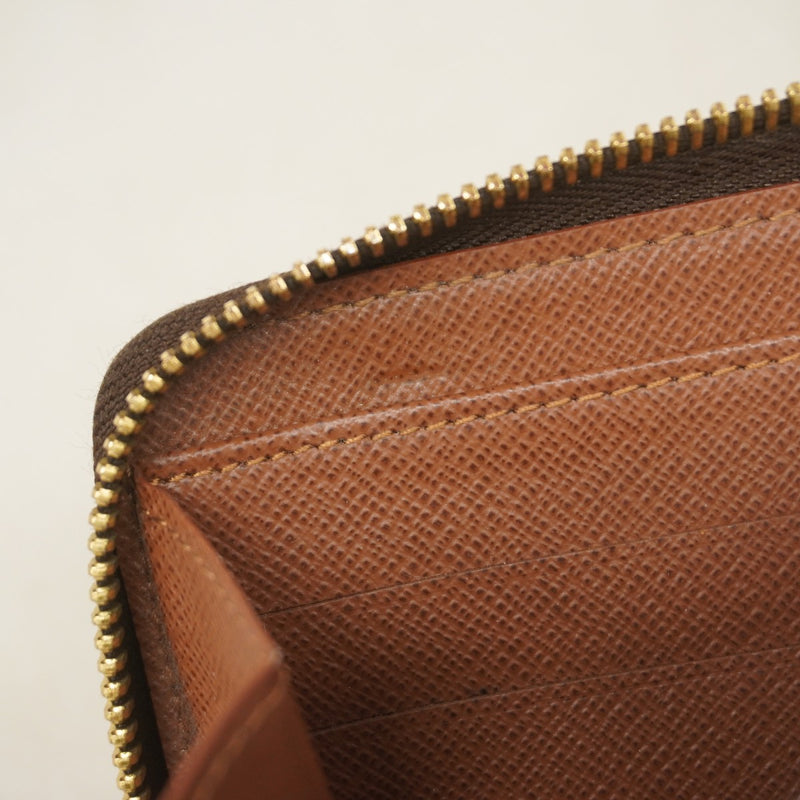 【外側美品】LOUIS VUITTON ルイヴィトン　長財布　エピ　ブラウン 1082000573738733_01_6823.jpeg