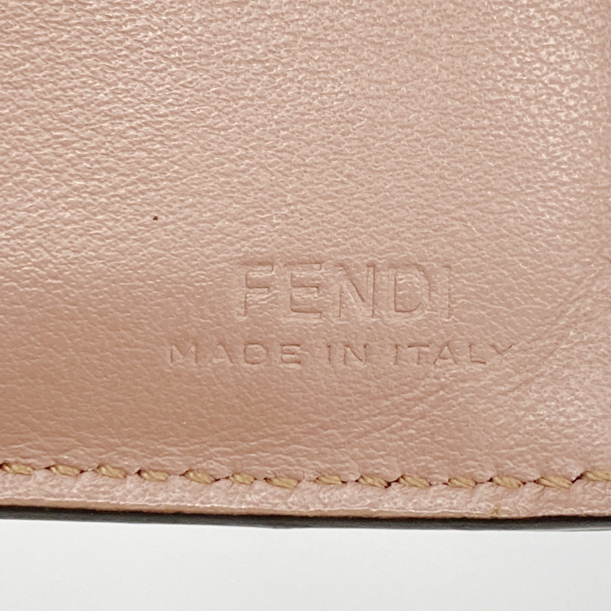 【5he4682-h】フェンディ 財布 エフイズフェンディ レザー ピンクベージュ ゴールド金具【中古】レディース
