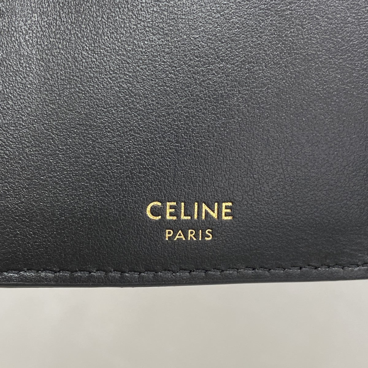★SALE【5he4825-h】セリーヌ 三つ折り財布 トリオンフ レザー ブラック ゴールド金具【中古】レディース