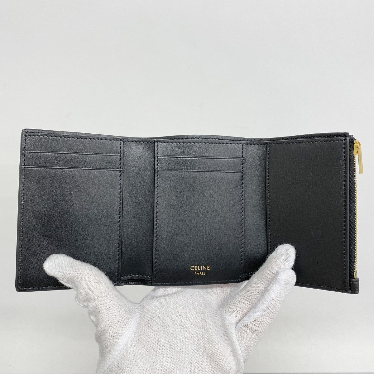 ★SALE【5he4825-h】セリーヌ 三つ折り財布 トリオンフ レザー ブラック ゴールド金具【中古】レディース