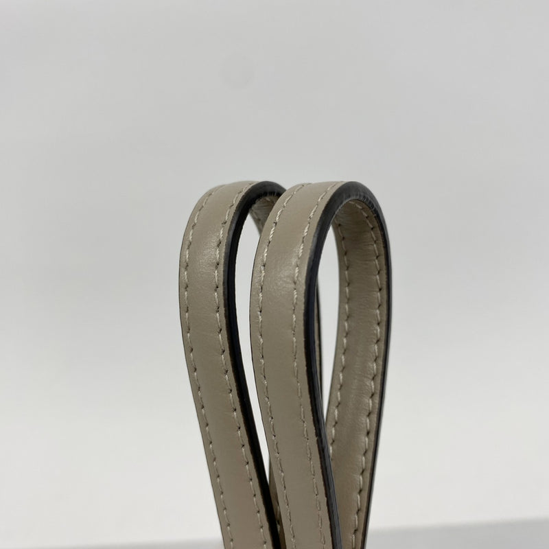 【5he4905-h】フェンディ ショルダーバッグ フェンディ オリガミ レザー ベージュ ゴールド金具【中古】レディース