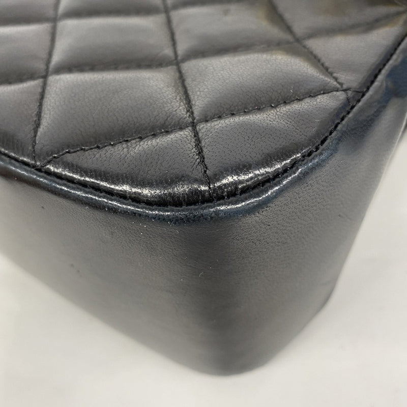 【5he4918-h】シャネル ショルダーバッグ マトラッセ チェーンショルダー ラムスキン ブラック ゴールド金具【中古】レディース