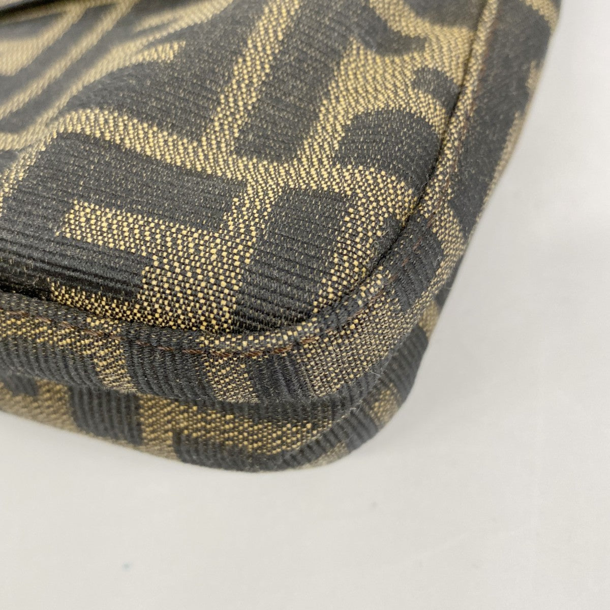 【5he5107-h】フェンディ ハンドバッグ ズッカ マンマバケット ナイロンキャンバス ブラウン シルバー金具【中古】レディース