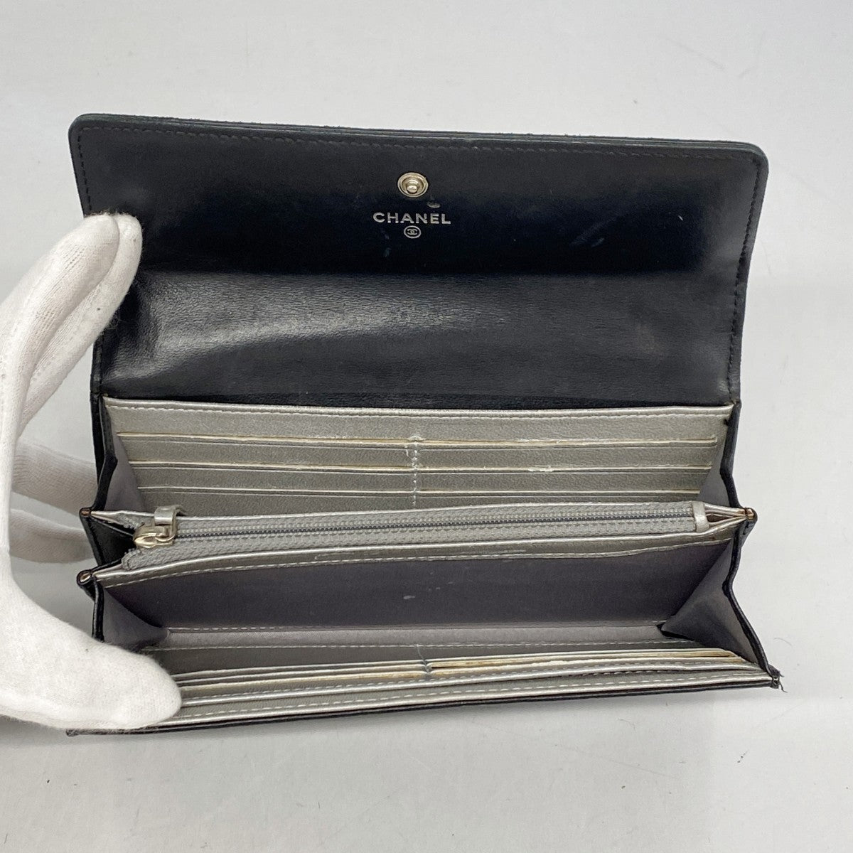 【5he5174-h】シャネル 長財布 カメリア ラムスキン ブラック シルバー金具【中古】レディース