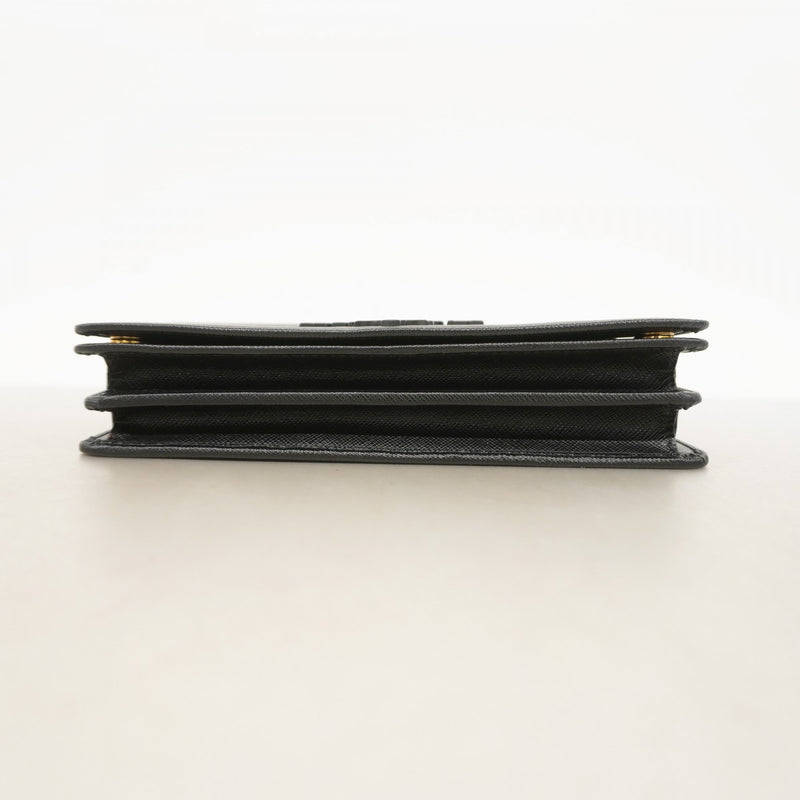 【5he5715】プラダ ショルダーウォレット サフィアーノ レザー ブラック ゴールド金具【中古】レディース
