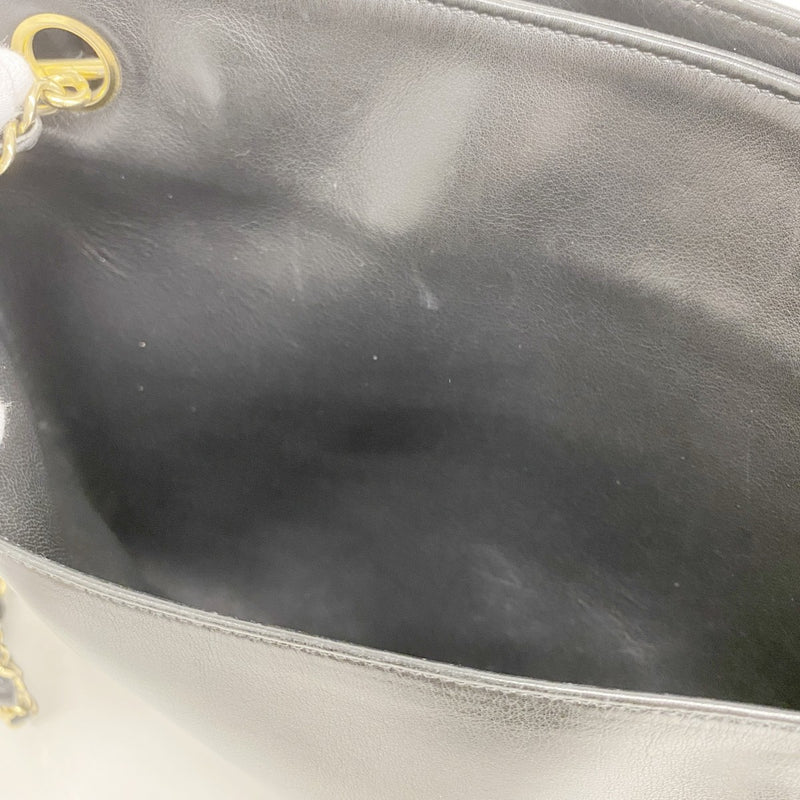 【5he5242-h】シャネル ショルダーバッグ マトラッセ チェーンショルダー ラムスキン ブラック ゴールド金具【中古】レディース