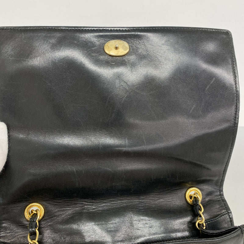 【5he5449-h】シャネル ショルダーバッグ マトラッセ チェーンショルダー ラムスキン ブラック ゴールド金具【中古】レディース