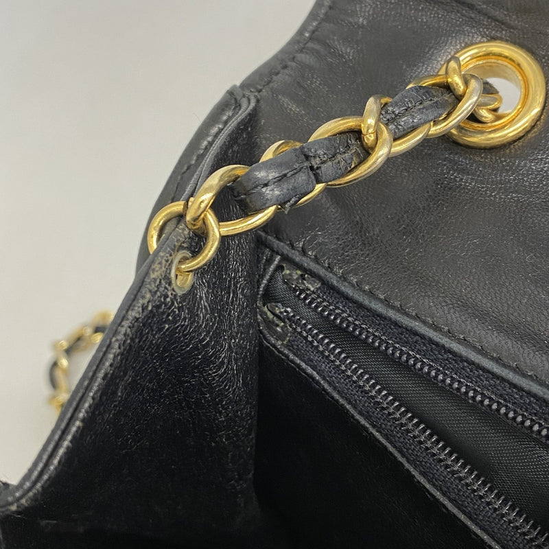 【5he5449-h】シャネル ショルダーバッグ マトラッセ チェーンショルダー ラムスキン ブラック ゴールド金具【中古】レディース