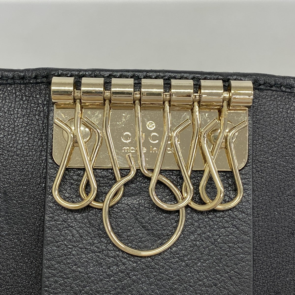 【5he5624-h】グッチ キーケース マイクログッチシマ 388682 レザー ブラック ゴールド金具【中古】レディース