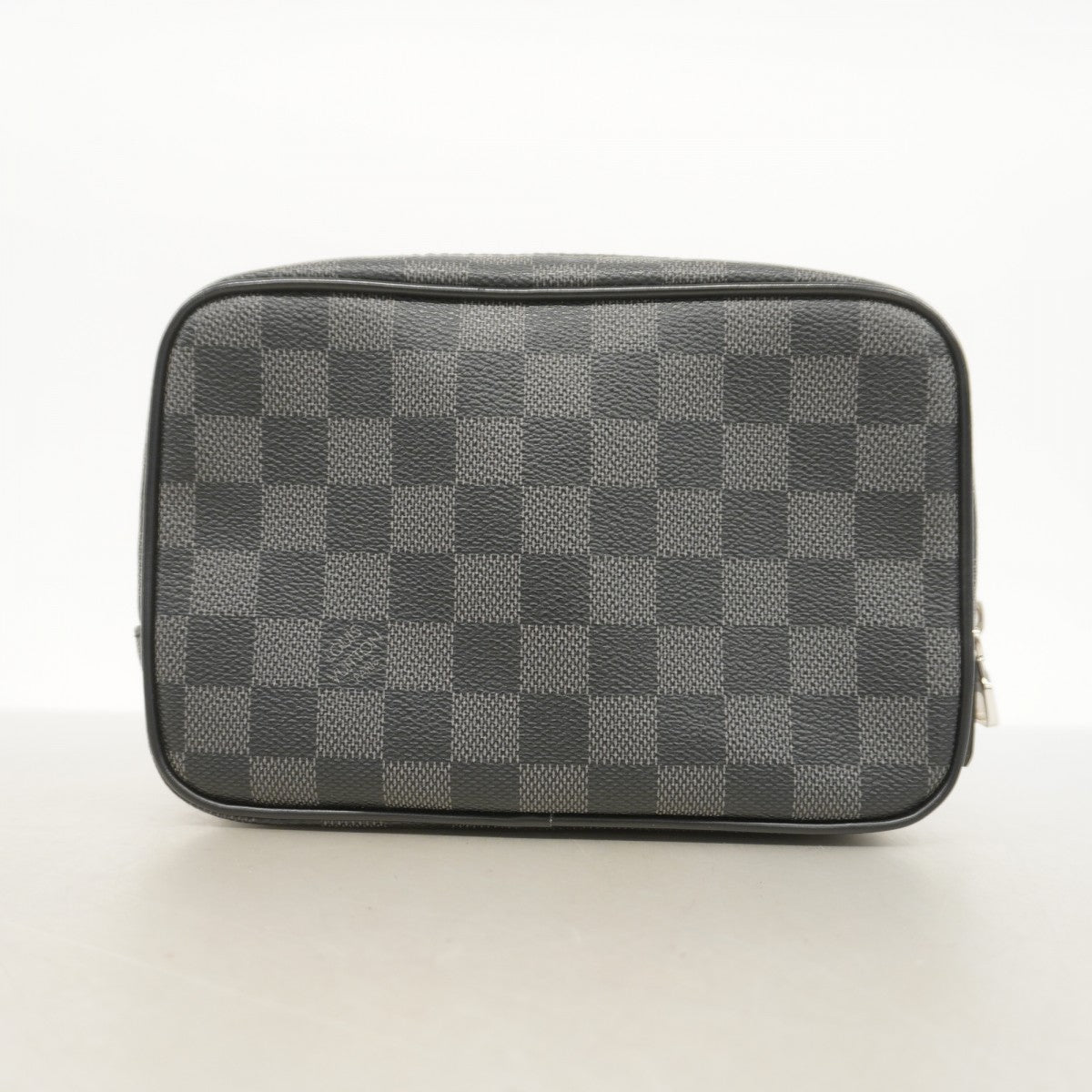 LOUIS VUITTON エピレザー ブラックポーチ louis-vuitton-lace-up-pouch--
