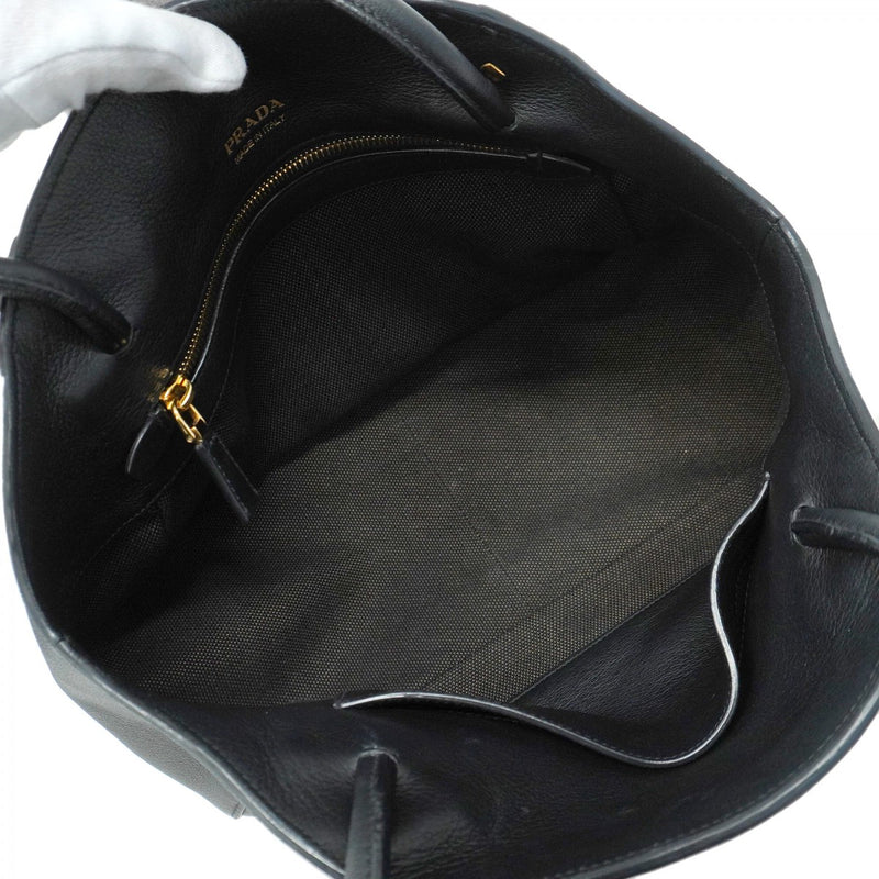 【5hf5954】プラダ ショルダーバッグ レザー ブラック ゴールド金具【中古】レディース