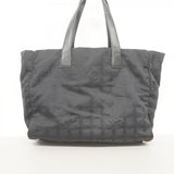 【5ia0375】シャネル トートバッグ ニュートラベル ナイロン ブラック シャンパンゴールド金具【中古】レディース