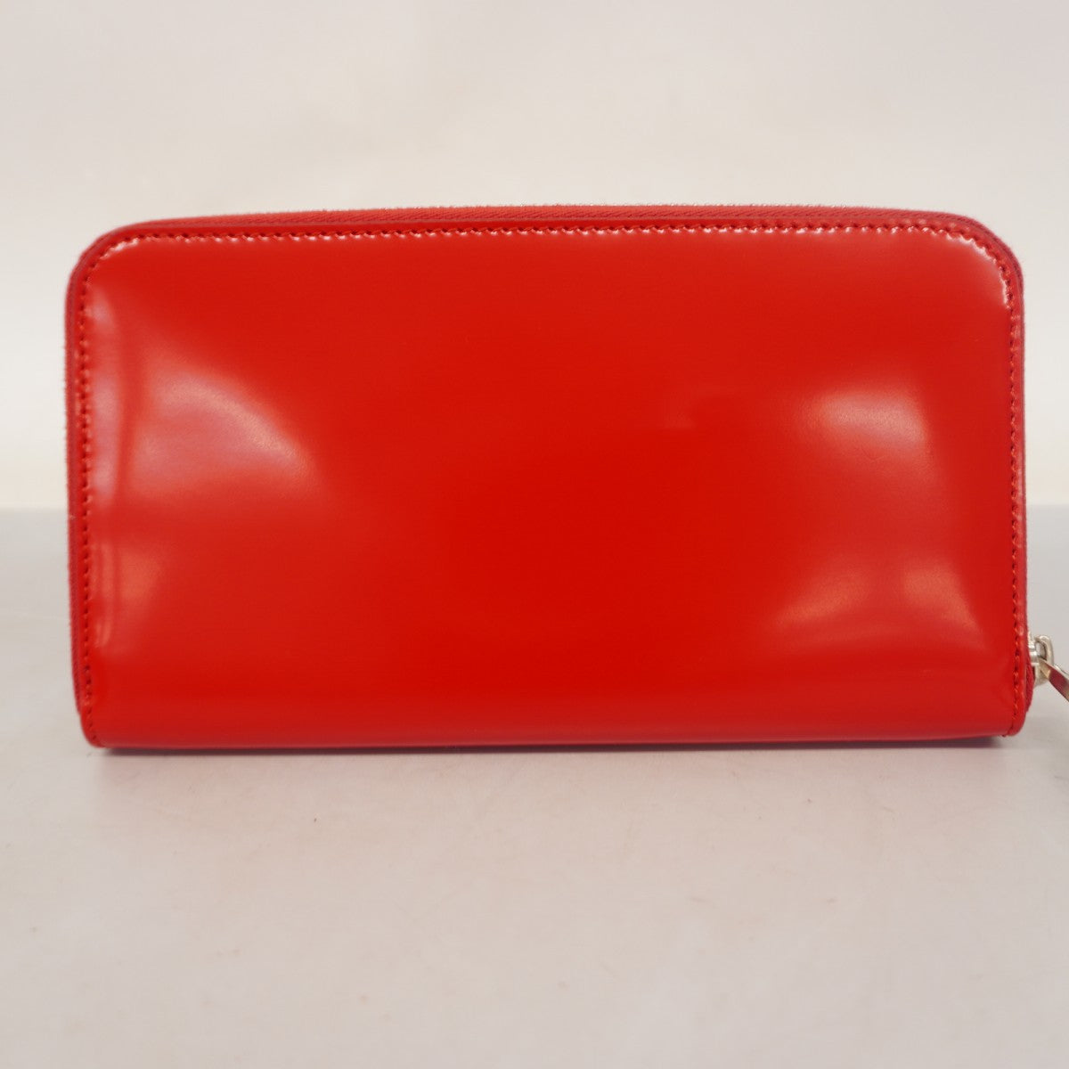 【5ib1995】サルヴァトーレフェラガモ 長財布 レザー レッド シルバー金具【中古】レディース