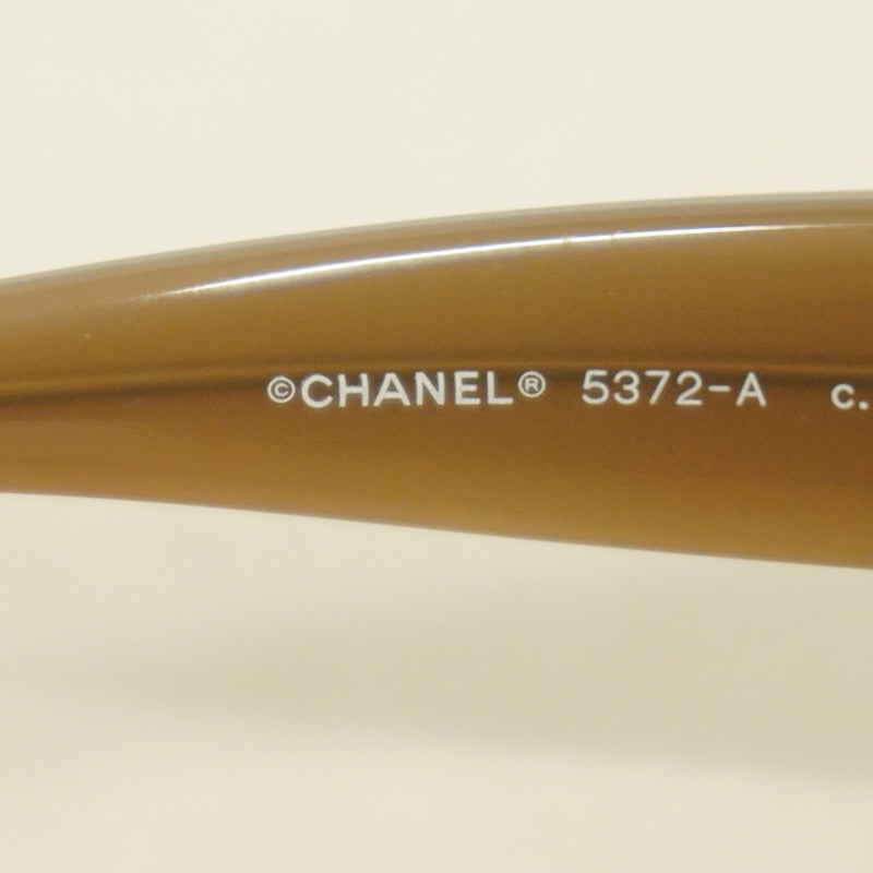 【5ib2148-h】シャネル サングラス 5372-A プラスチック ライトブラウン シルバー金具【中古】レディース