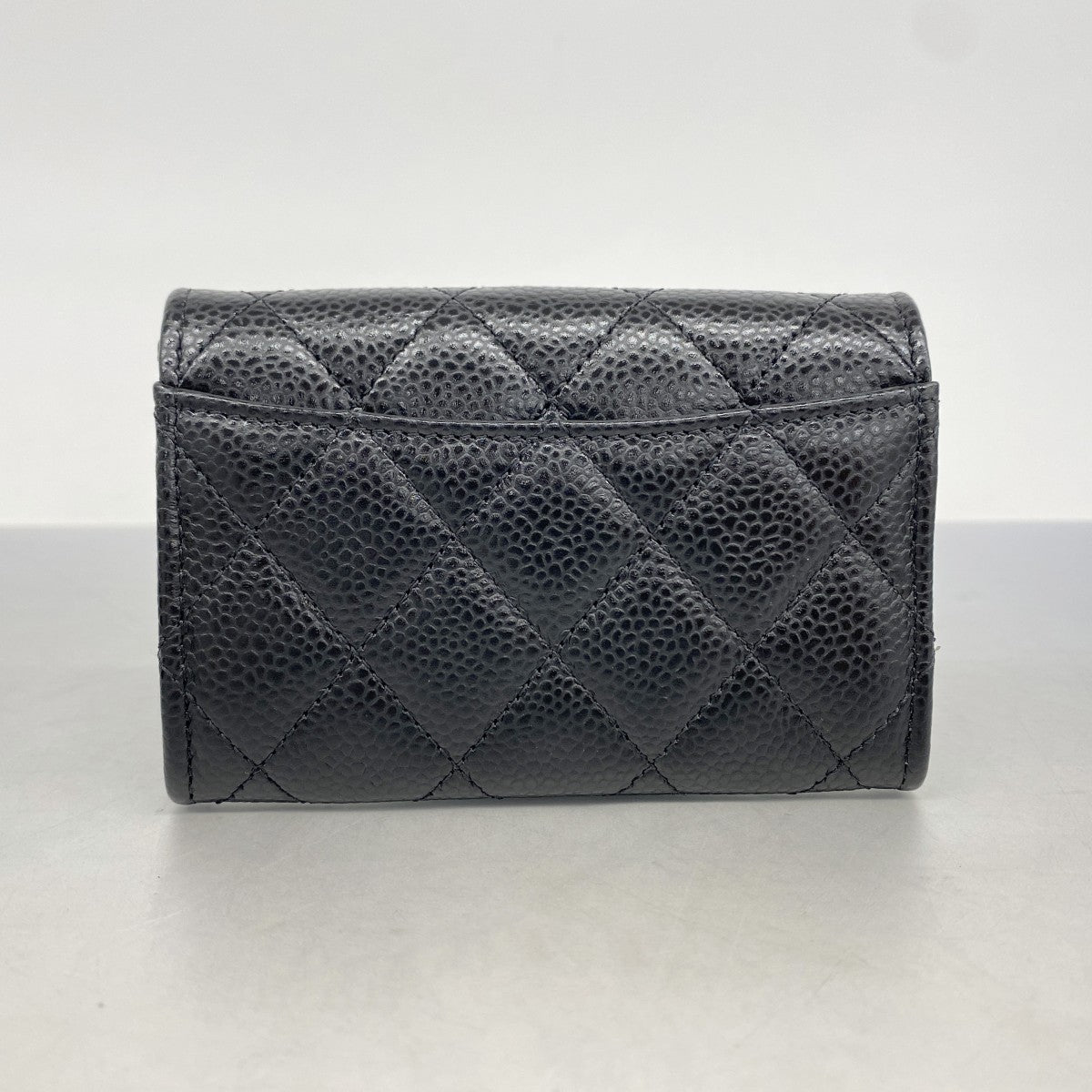 【5ib2332】シャネル カードケース マトラッセ キャビアスキン ブラック シルバー金具【中古】レディース