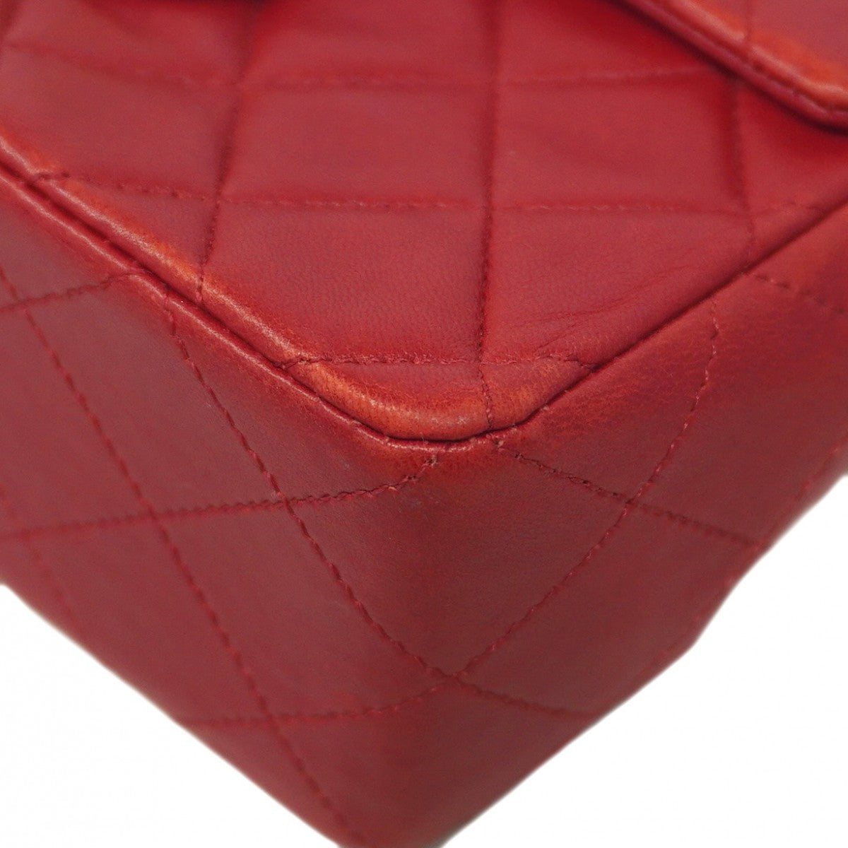 【5ib2509】シャネル ショルダーバッグ ミニマトラッセ チェーンショルダー ラムスキン レッド ゴールド金具【中古】レディース