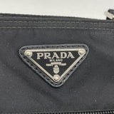 【5ic2813】プラダ ショルダーバッグ ナイロン ブラック シルバー金具【中古】レディース