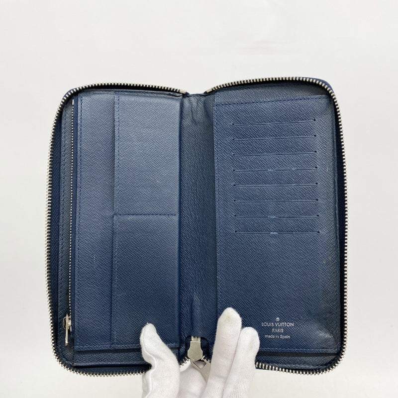 【5ic2819】ルイヴィトン 長財布 タイガ ジッピーウォレットヴェルティカル M30510 ブルーマリーヌ 【中古】メンズ