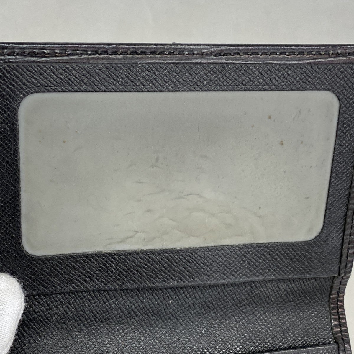 【5ic2821】ルイヴィトン カードケース エピ ポルト2カルトヴェルティカル M63202 ノワール【中古】メンズ レディース ユニセックス