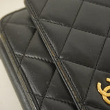 【5ic2828】シャネル ショルダーウォレット マトラッセ チェーンショルダー ラムスキン ブラック ゴールド金具【中古】レディース