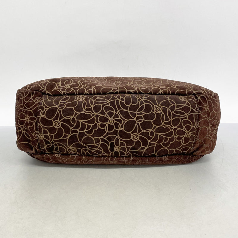 【5ic2837】シャネル ショルダーバッグ カメリア チェーンショルダー スウェード ブラウン シルバー金具【中古】レディース