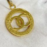 【5ic3063】シャネル ベルト チェーンベルト ゴールド ブラック ゴールド金具【中古】レディース