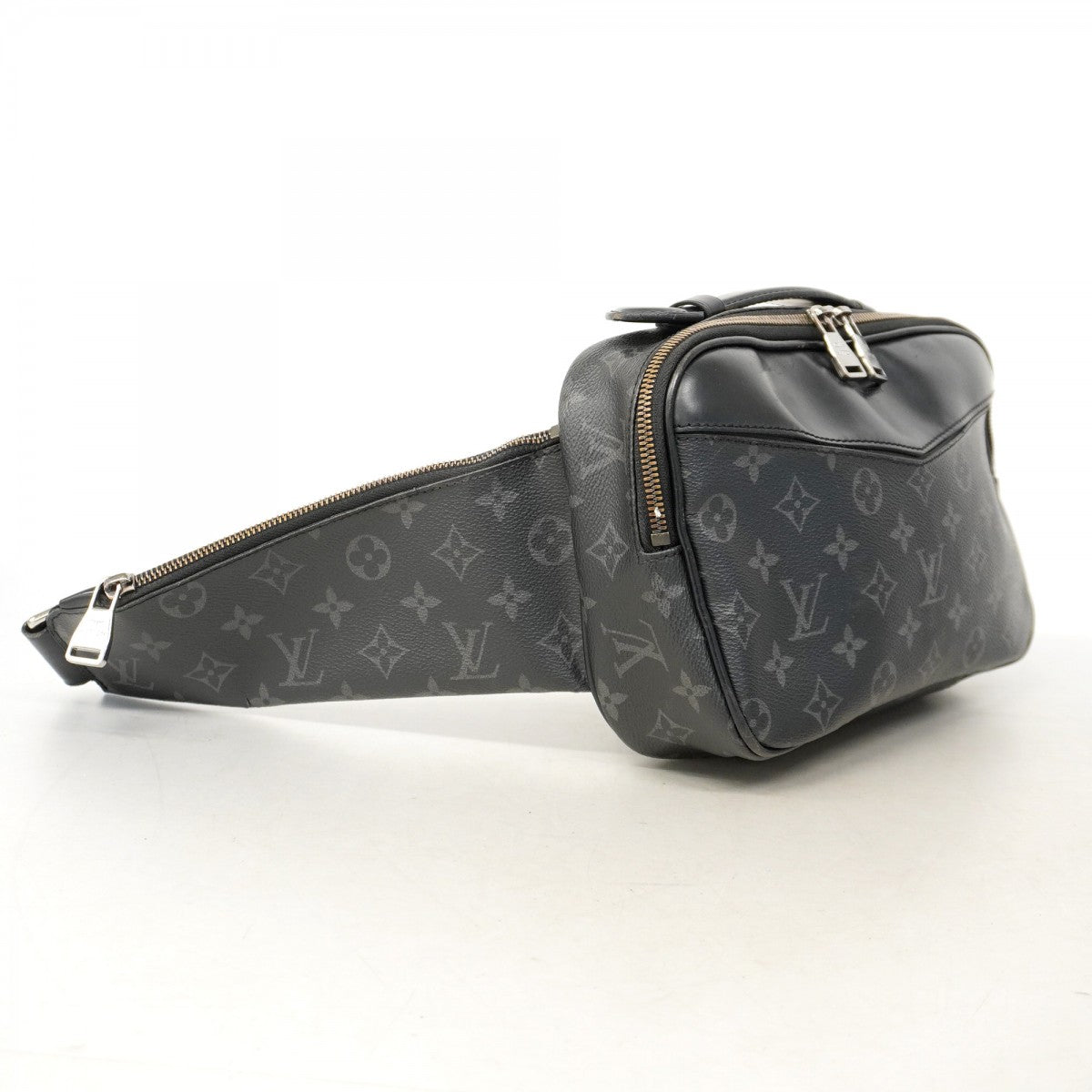 LOUIS VUITTON ルイヴィトン　バムバッグ　エクリプス　モノグラム LOUIS VUITTON ルイヴィトン バムバッグ M42906 2wayショルダー