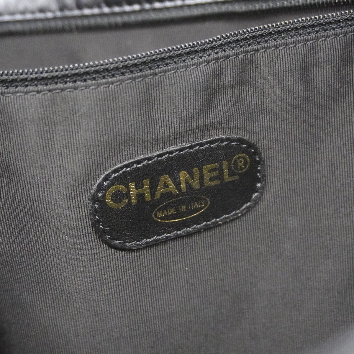 【5ic3738】シャネル ショルダーバッグ ラムスキン ブラック ゴールド金具【中古】レディース