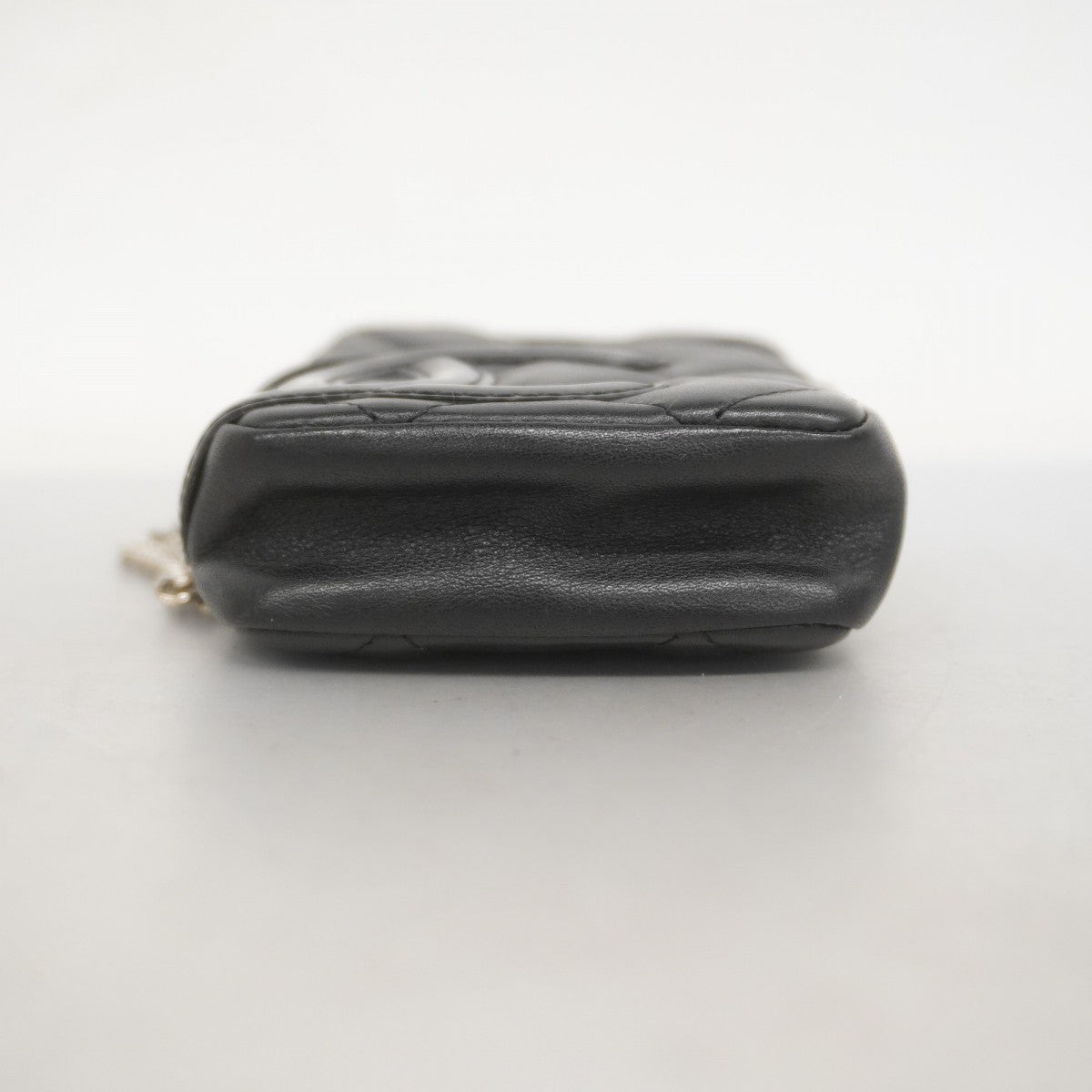 【5ic3739】シャネル ポーチ カンボン ラムスキン パテントレザー ブラック シルバー金具【中古】レディース