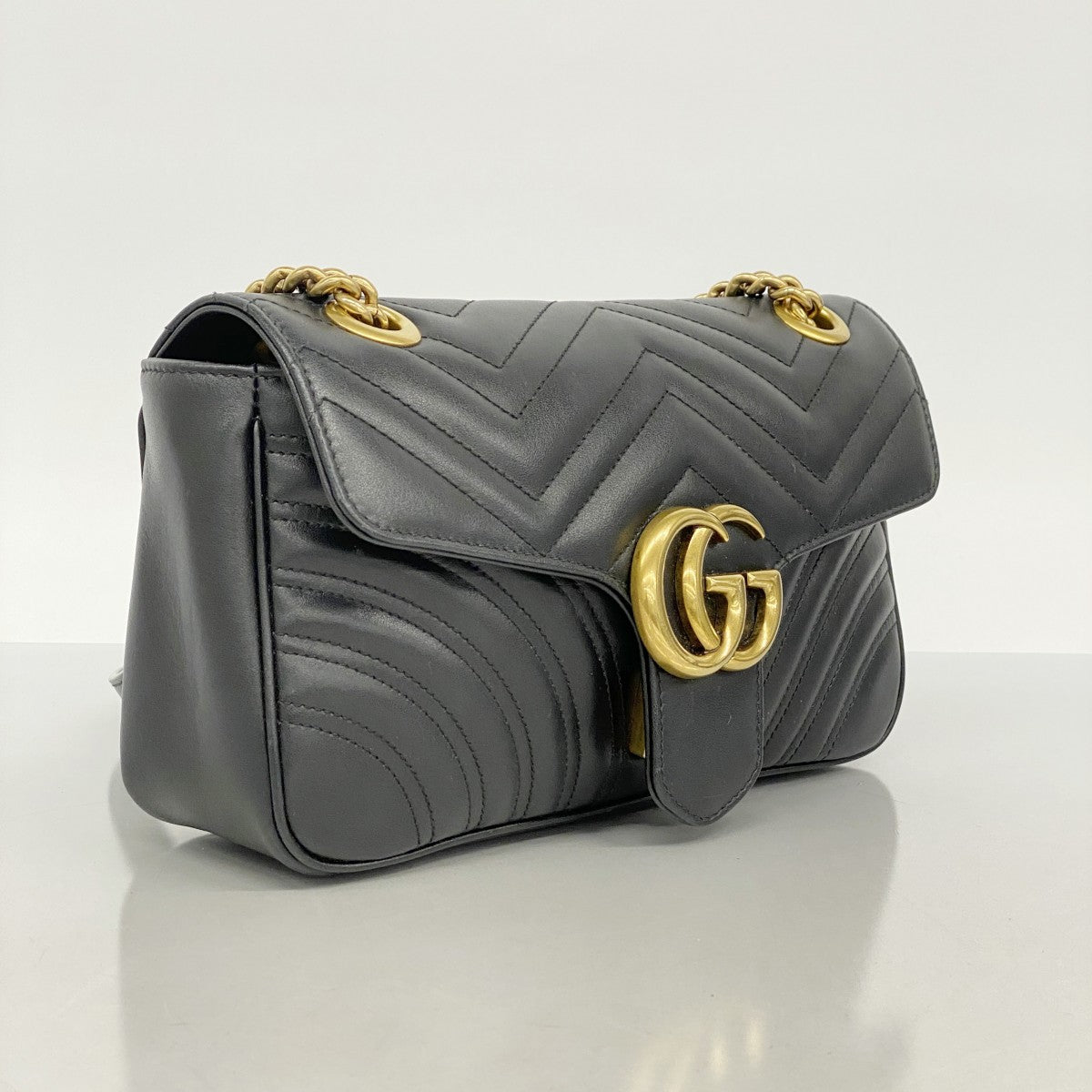 【5id4385】グッチ ショルダーバッグ GGマーモント 443497 レザー ブラック ゴールド金具【中古】レディース