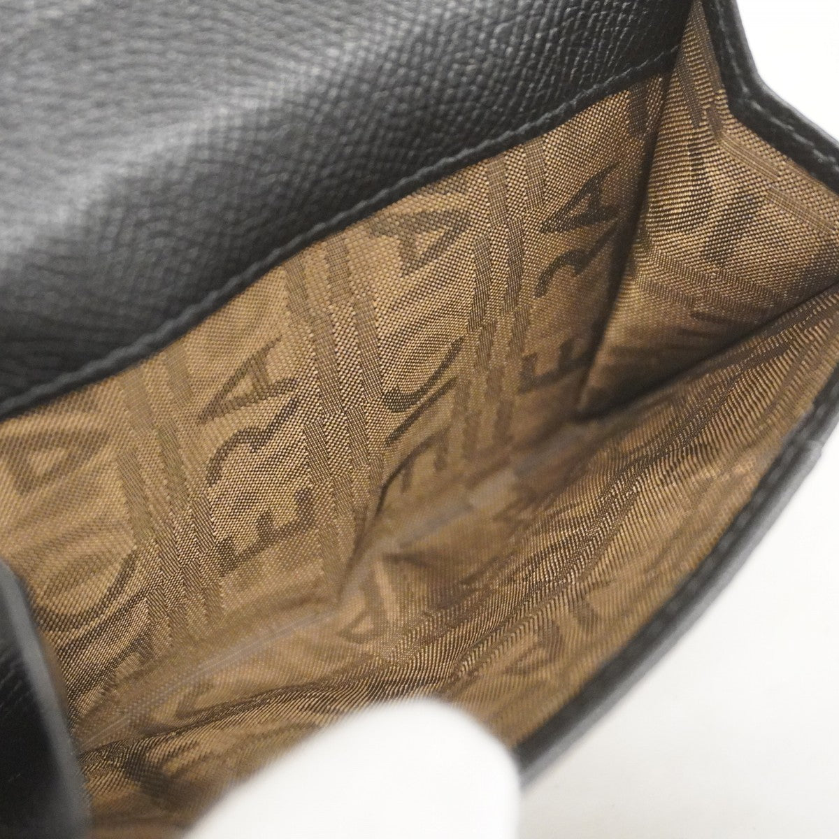 ★在庫処分★SALE【5id4410】サルヴァトーレフェラガモ 財布 レザー ブラック シルバー金具【中古】レディース