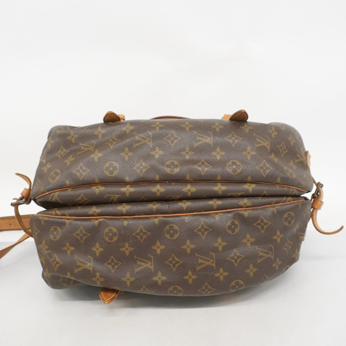 Louis Vuitton モノグラム　ソミュール43ショルダーバッグ ルイヴィトン】M42252 モノグラム ソミュール43 ショルダー
