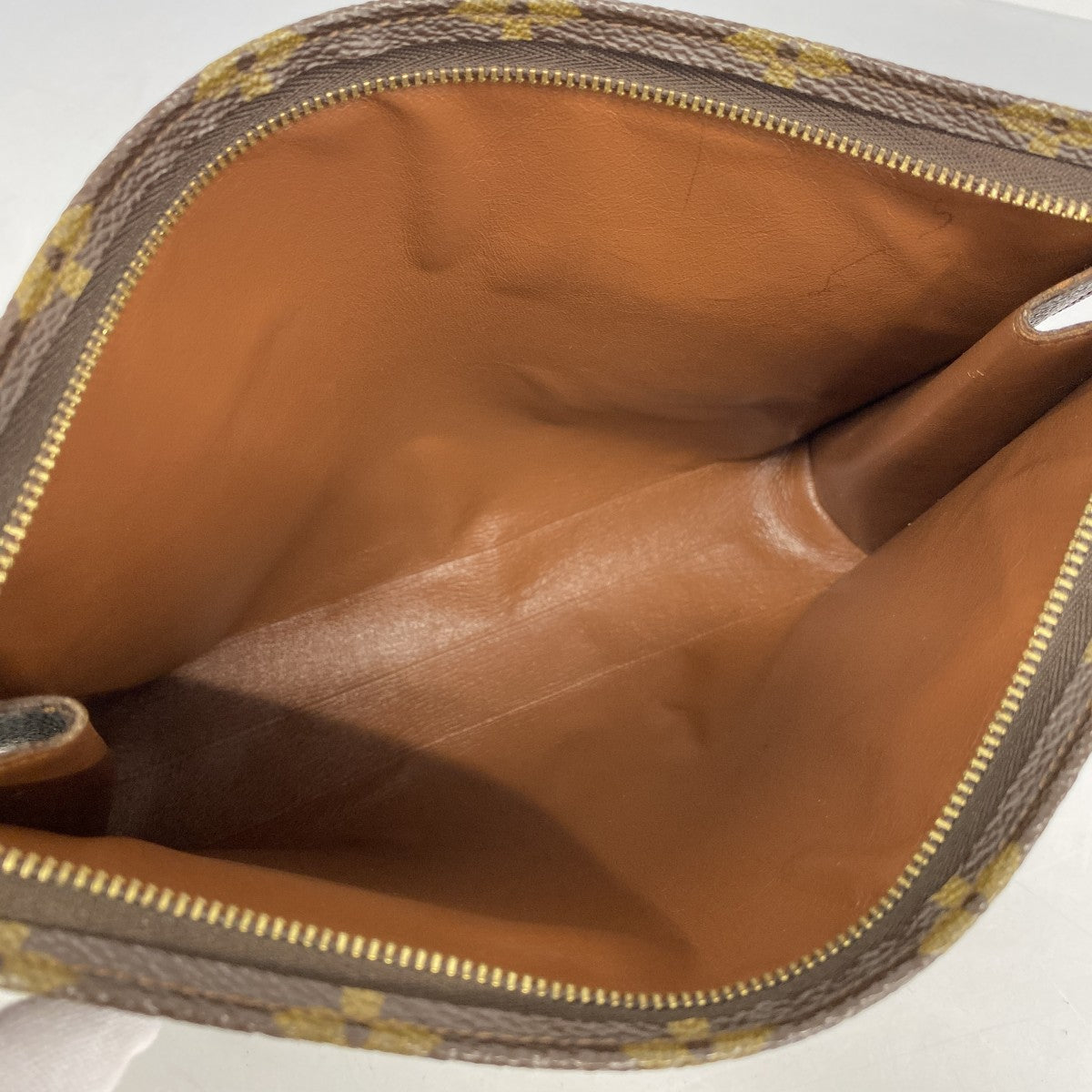 5id5211】ルイヴィトン ポーチ モノグラム ポシェットトワレット