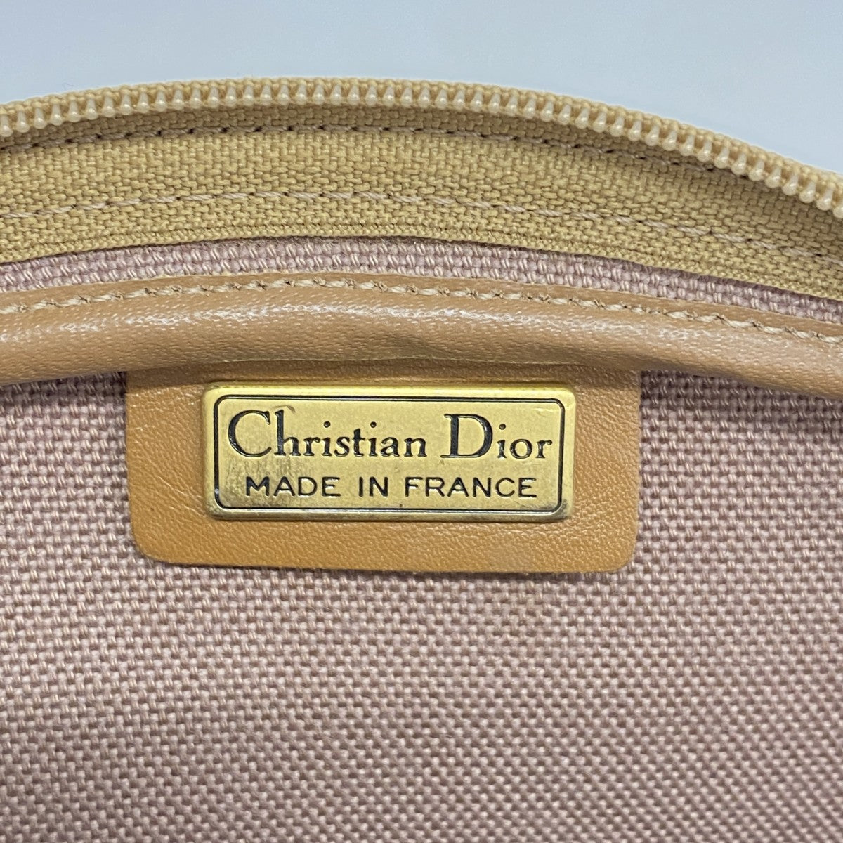 Christian Dior ハニカム ゴールド金具 レザー　ショルダー Christian Dior - 希少 ディオール ハニカム柄 PVC レザー
