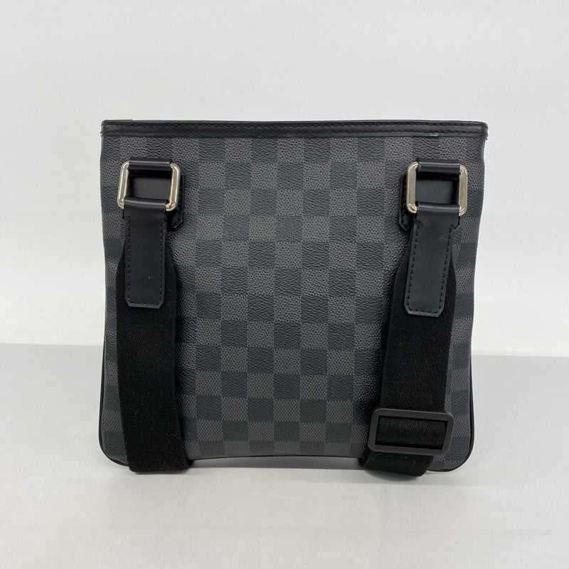 【5ie5942-h】ルイヴィトン ショルダーバッグ ダミエ・グラフィット トマス N58028 ブラック【中古】メンズ
