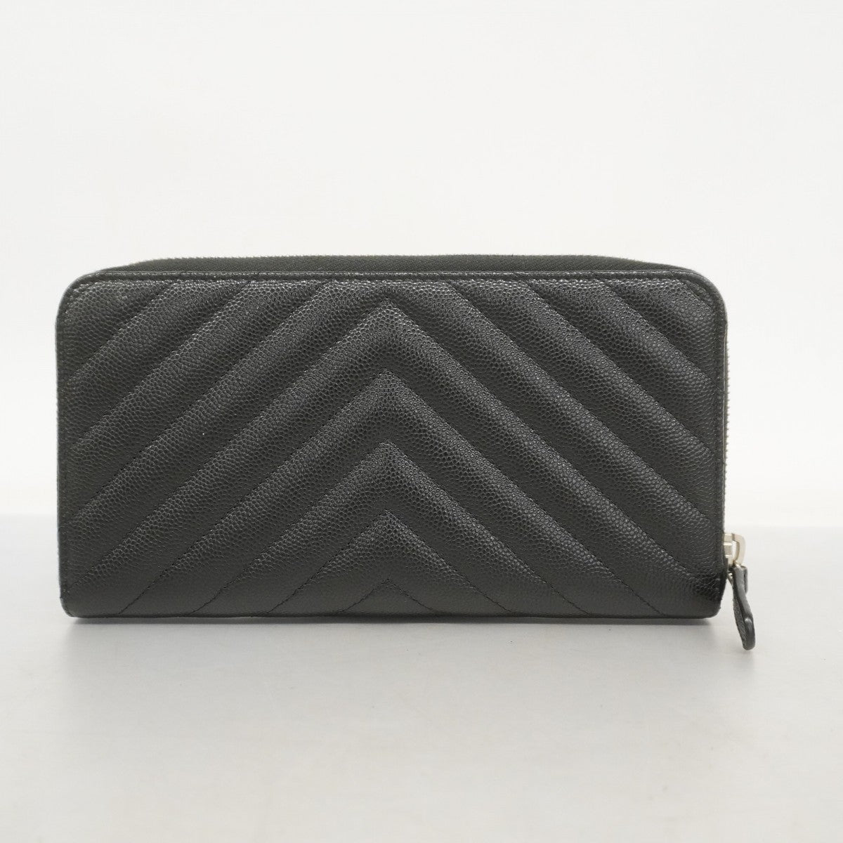 【5ie5971-h】シャネル 長財布 Vステッチ キャビアスキン ブラック シルバー金具【中古】レディース
