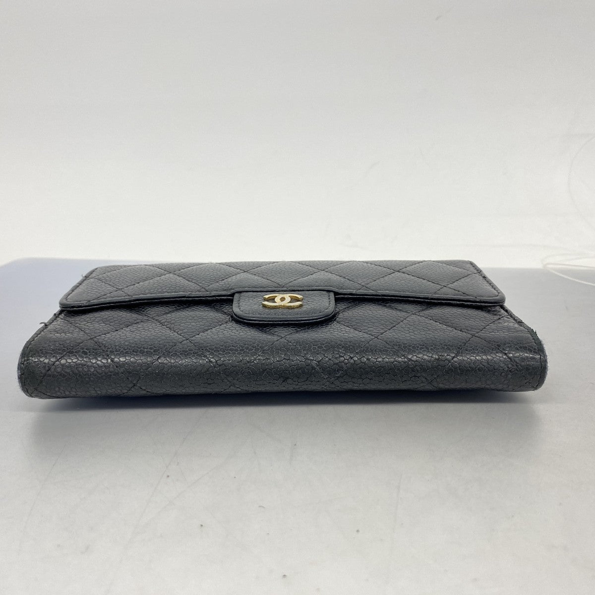 CHANEL ブラック　マトラッセ　キャビアスキン　三つ折り長財布 5ie6222-h】シャネル 三つ折り長財布 マトラッセ キャビアスキン