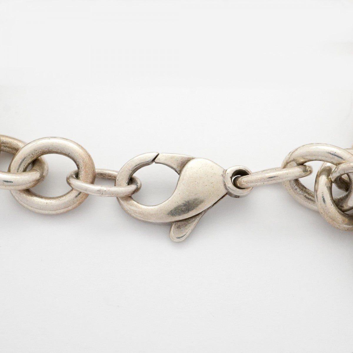 ティファニープレスレット ティファニー ビクトリア™ ダイヤモンド ヴァイン ブレスレット