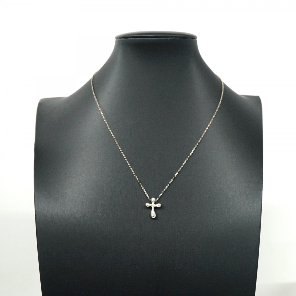 5jpb0508】ティファニー ネックレス スモールクロス シルバー925【中古