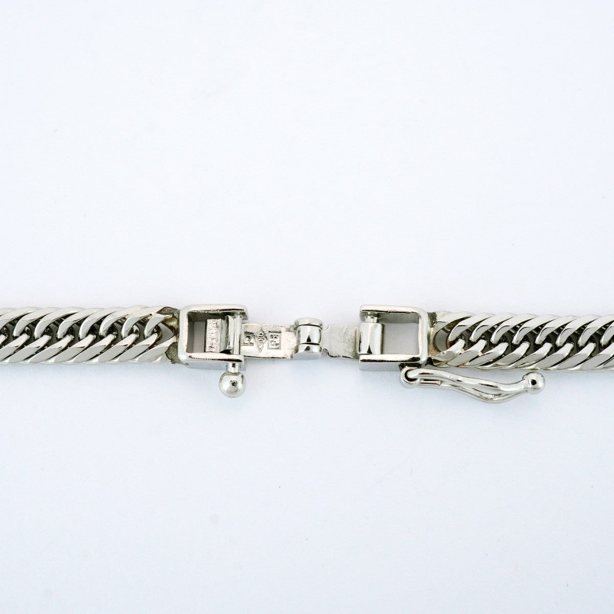 【5khm041】喜平 ネックレス Pt900 プラチナ 8面 トリプル 50cm 30.6g キヘイ【中古】メンズ レディース ユニセックス