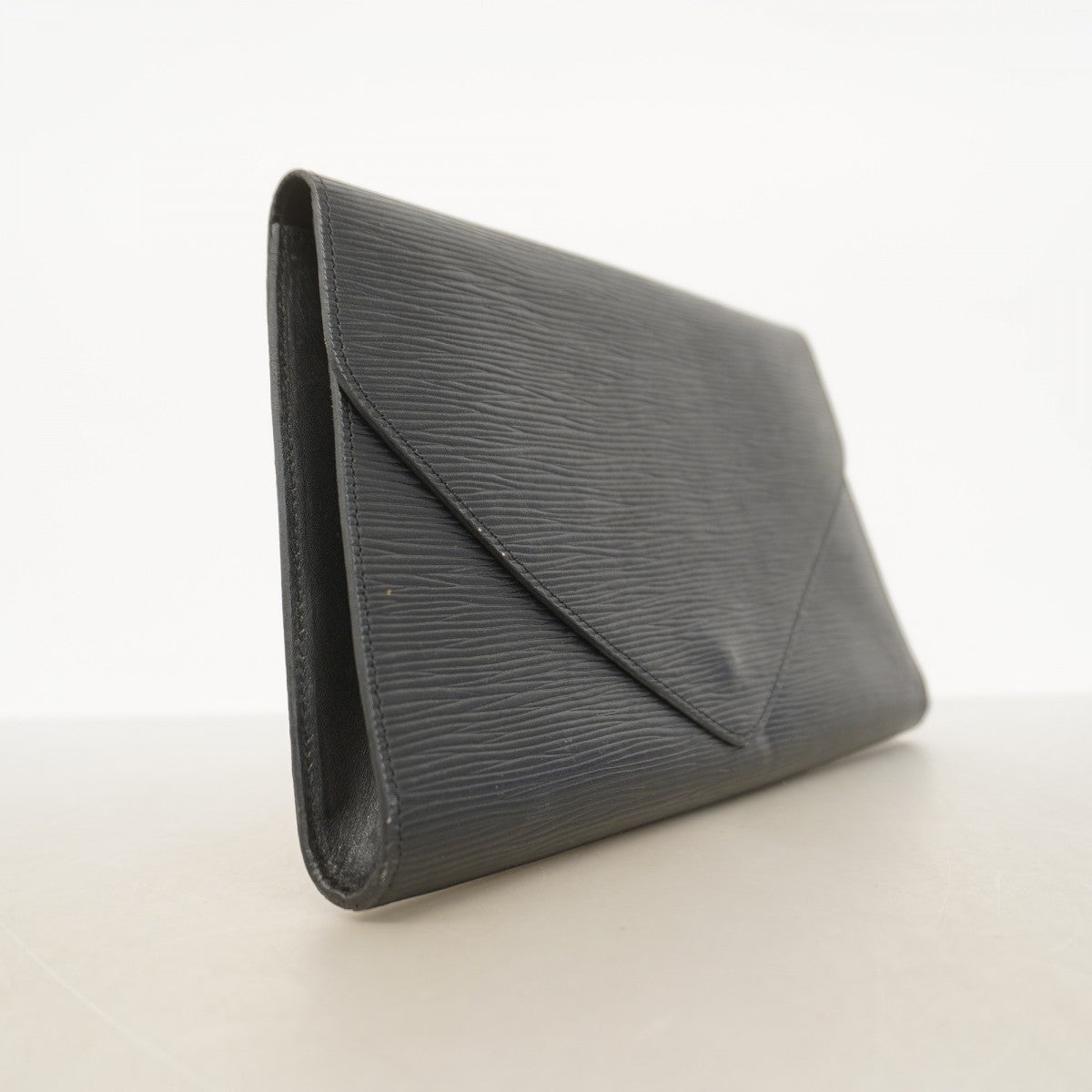 5ma0133-h】ルイヴィトン クラッチバッグ エピ アールデコ