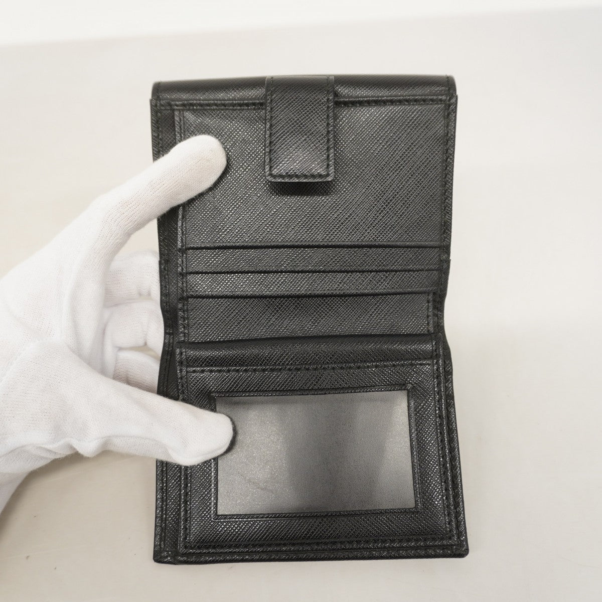 ★SALE【5mb1361-h】サルヴァトーレフェラガモ 財布 ガンチーニ レザー ブラック シルバー金具【中古】レディース