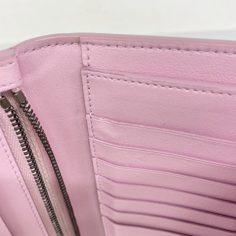 ★SALE【5mb1941-h】サルヴァトーレフェラガモ 三つ折り長財布 ガンチーニ エナメル ピンク【中古】レディース