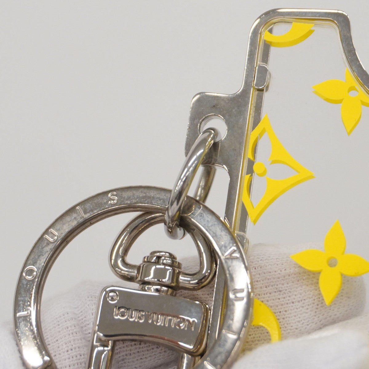 【5mc2593】ルイヴィトン キーホルダー モノグラム ポルトクレ LVプリズムID M00344 イエロー シルバー クリア【中古】メンズ