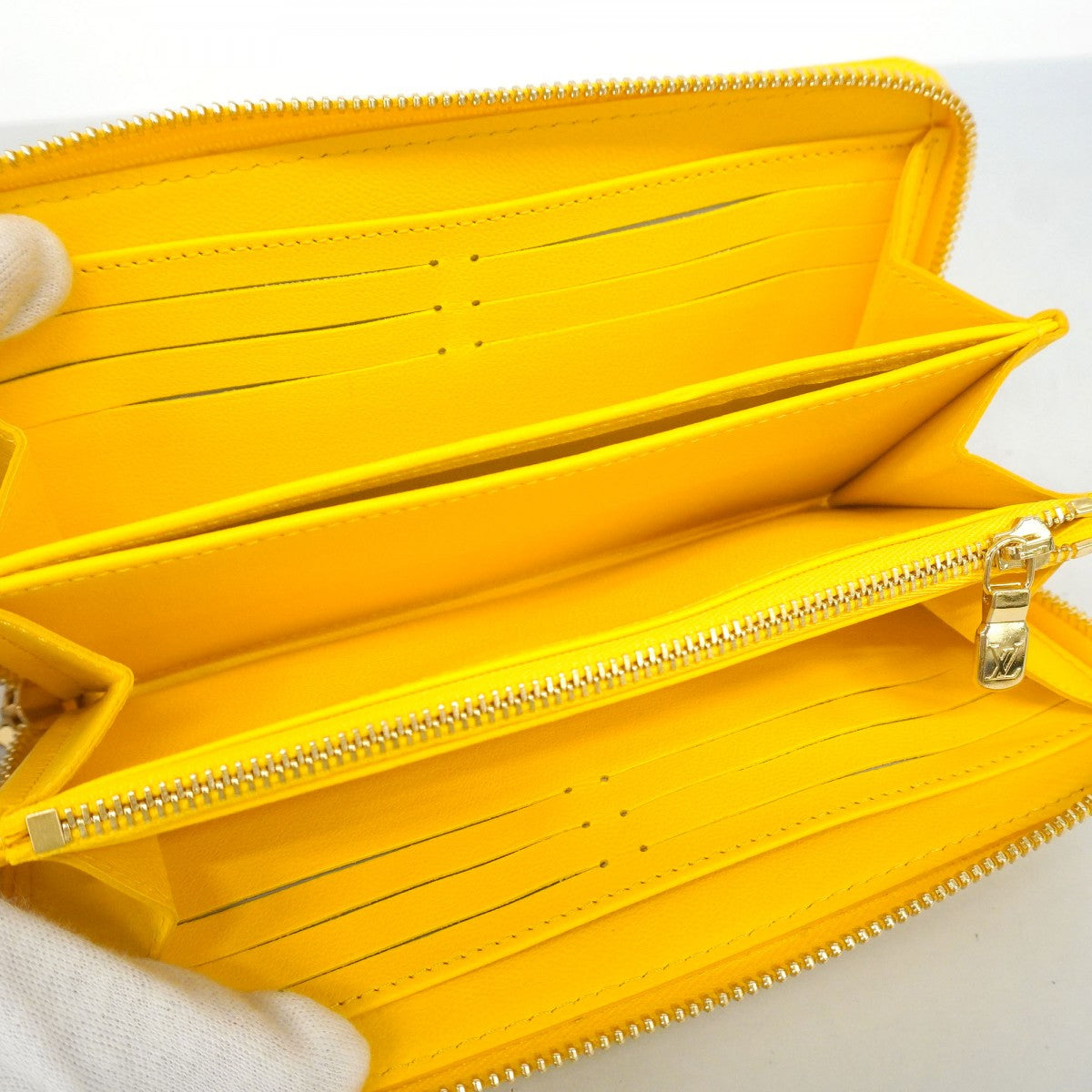 【よしあき】新品未使用 ジッピーウォレット イエロー ルイヴィトン LOUIS VUITTON エピ ジッピーウォレット 長財布