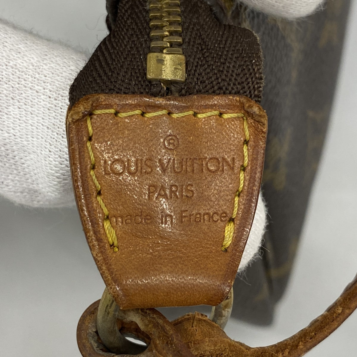 5md4869】ルイヴィトン ポーチ モノグラム ポシェットアクセ