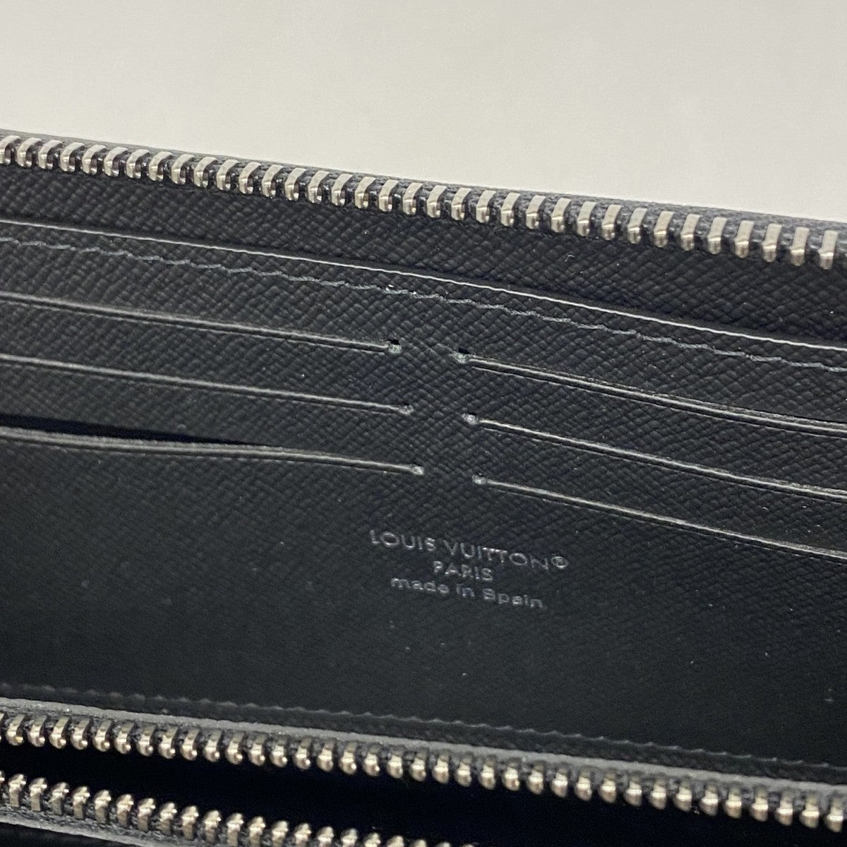 【5me5677】ルイヴィトン 長財布 モノグラム・エクリプス ジッピーウォレットホリゾンタル M11611 ブラック【中古】メンズ